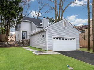 241 Hillandale Ave, Stamford, CT 06906