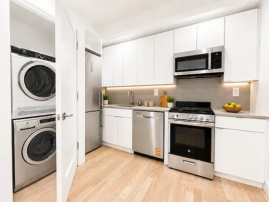 Kitchen, photo 1