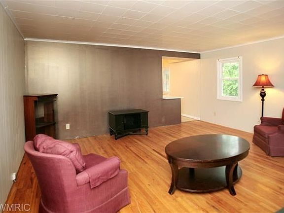 4th image of 1423 Nassau St