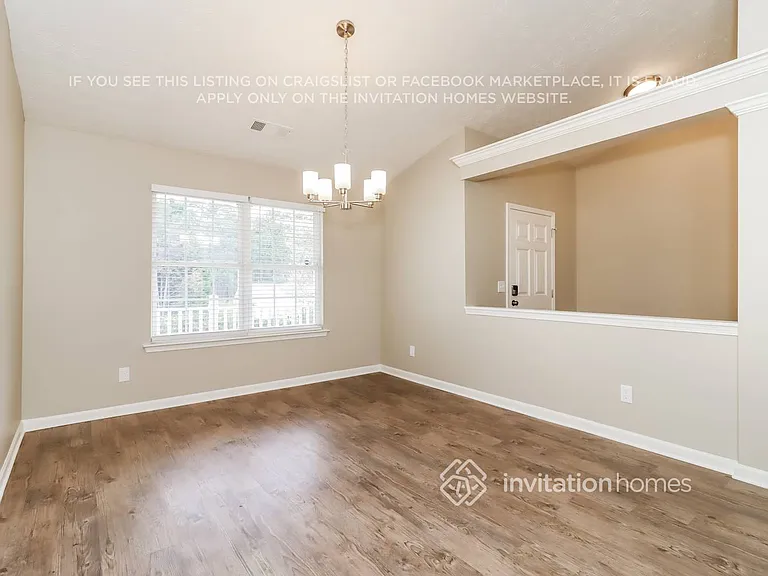236 Bridgestone Ln — Photo 9
