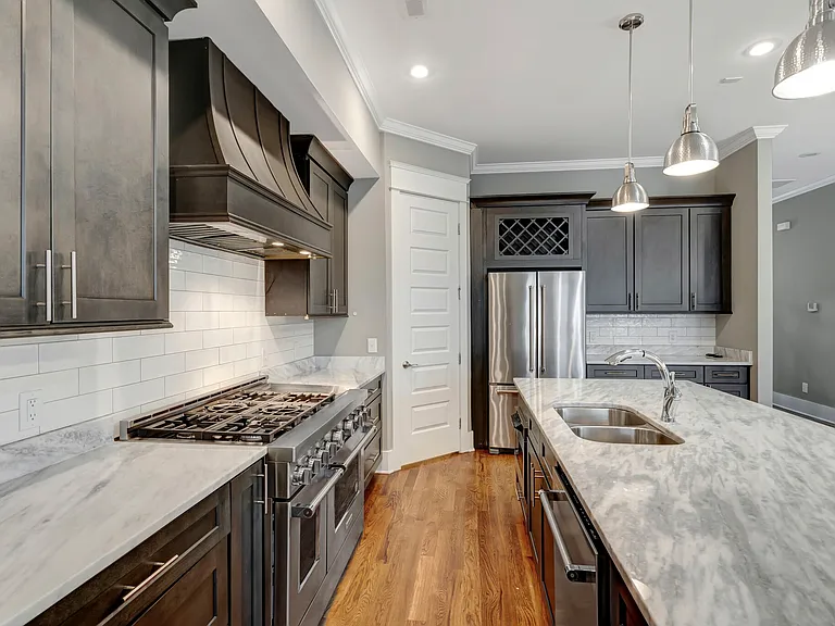 106B Lafayette Ct — Photo 6