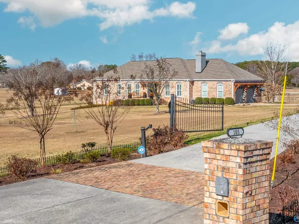 105 Bay View Ln, Centre, AL 35960