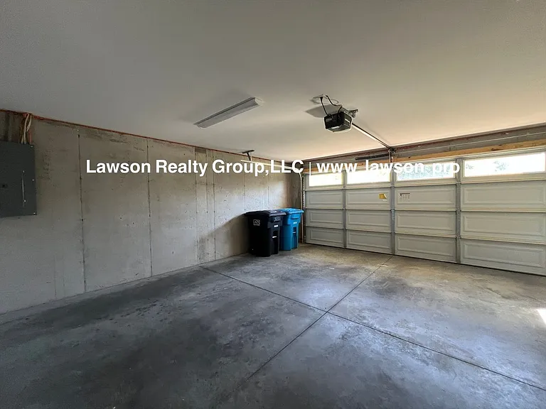 3602 Colonial Green Cir SW — Photo 51
