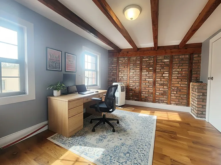 19 Park St #3R — Photo 5