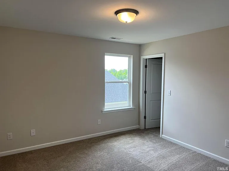 248 Streamliner Blvd — Photo 16