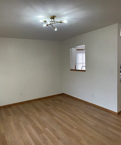 4470 W Bungalow St — Photo 3