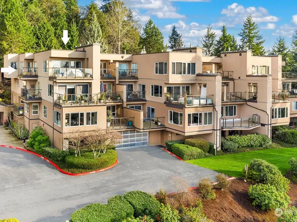 11110 NE 41st Drive #40, Kirkland, WA 98033