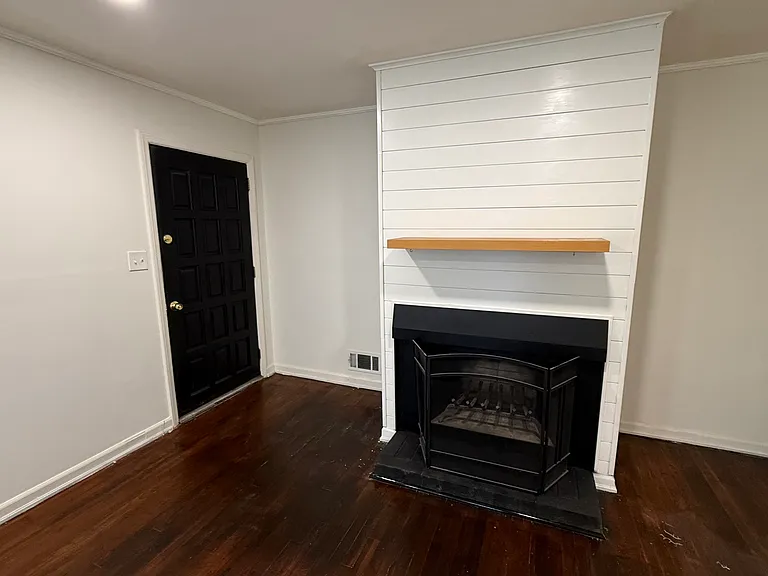 2226 Medfield Trl — Photo 6
