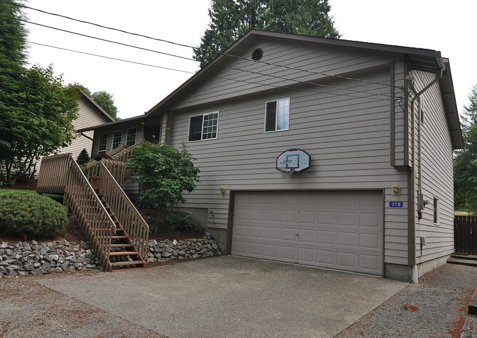 1st image of 378 Echo Ln