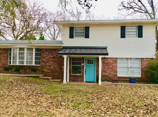 5121 Lakeview Rd, North Little Rock, AR 72116