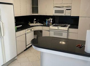 64-57 83rd St FLOOR 2, Middle Village, NY 11379