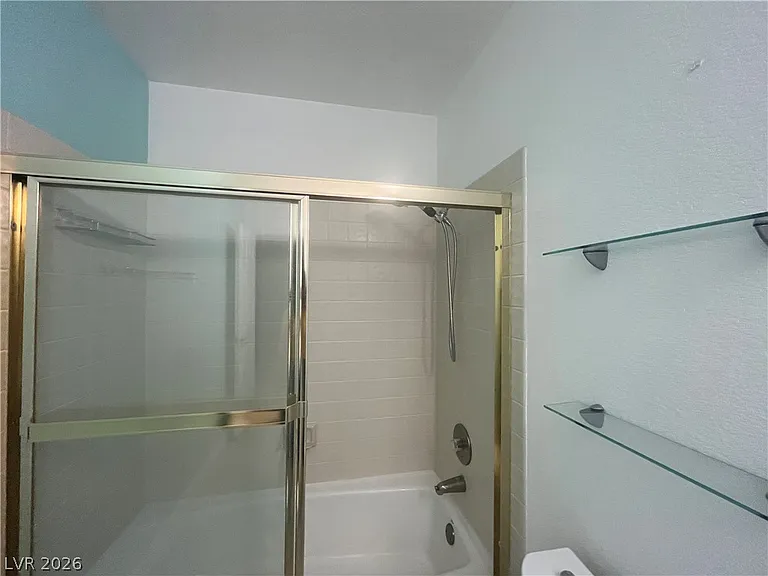 3611 Laguna Del Sol Dr — Photo 22