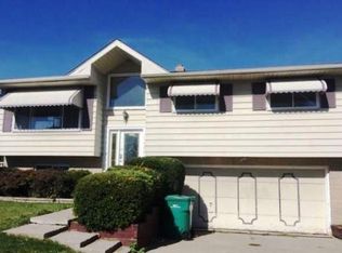 15609 Mendota Ave, Maple Heights, OH 44137