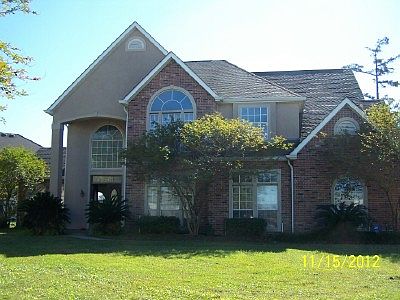 1st image of 3300 Cavendish Pl