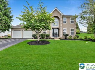 113 Walker Dr, Northampton, PA 18067