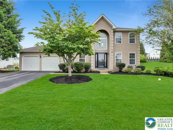 113 Walker Dr, Northampton, PA 18067