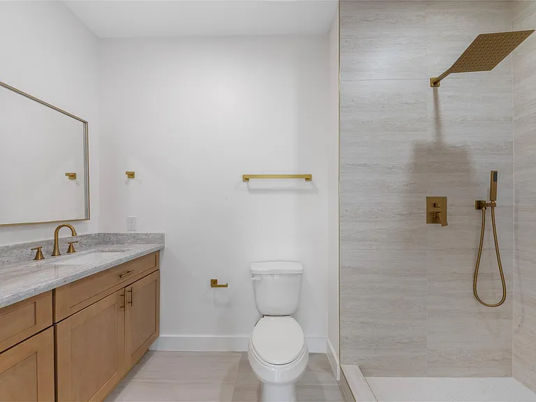 7117 Springdale St #B — Photo 26