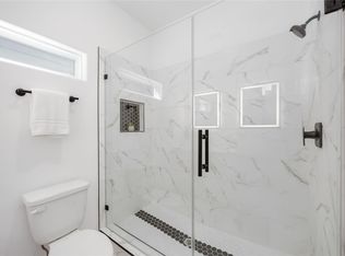 5809 Senior St, Houston, TX 77016