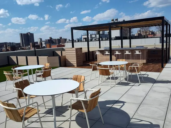 161 Lenox Road image 11 of 12