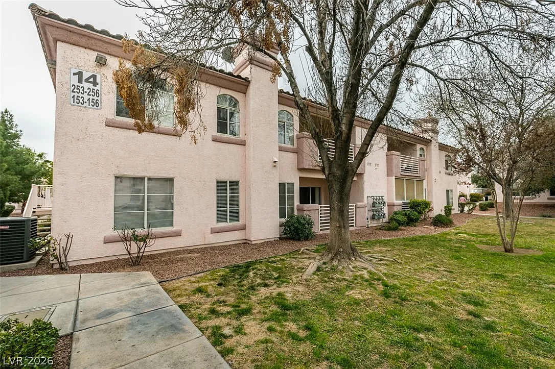 Building Photo - 4555 E Sahara Ave #155