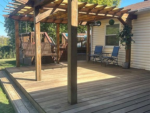 4th image of 15 Las Olas Dr