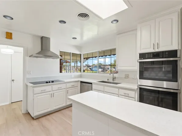 1116 W Dewey Pl, Anaheim, CA 92802