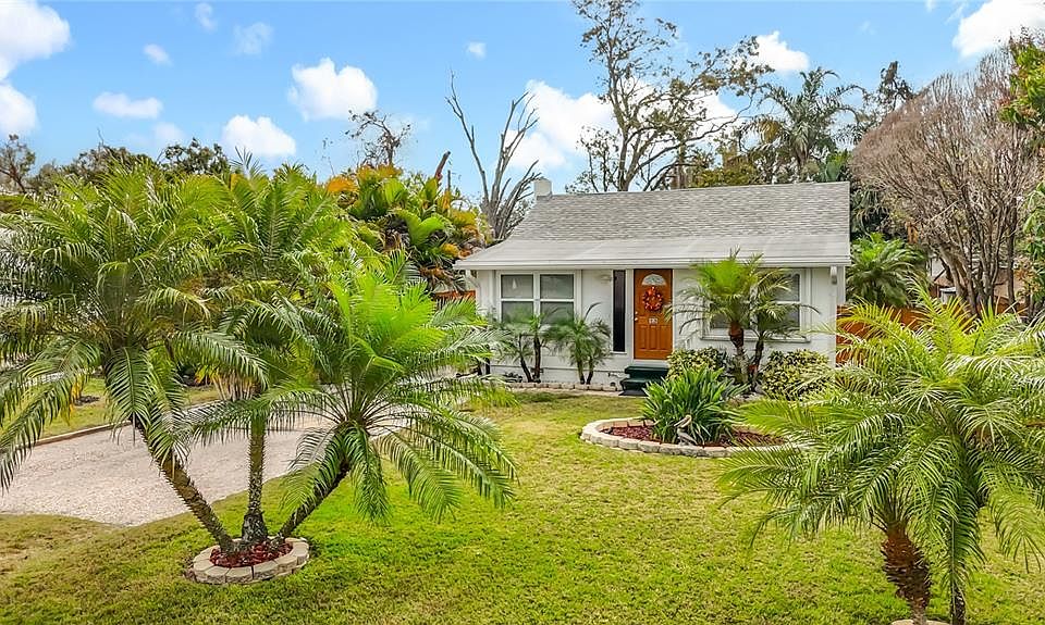 1st image of 3752 57TH AVENUE N