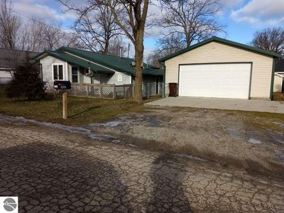 2146 Oak St, Standish, MI, 48658