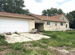 3997 430th Ave, Emmetsburg, IA 50536