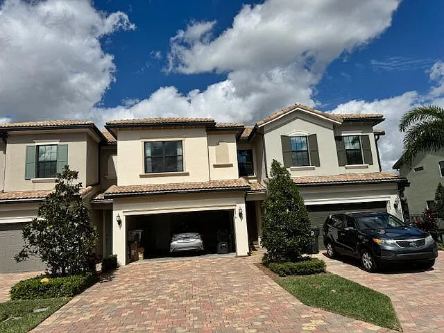 8309 Catria Ln — Photo 4