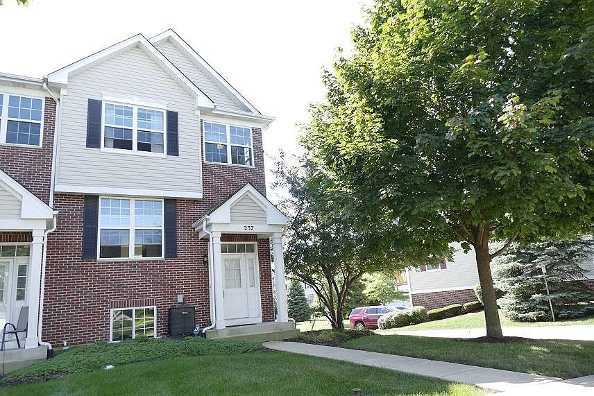 237 S Oak Creek Ln, Romeoville, IL 60446 Zillow