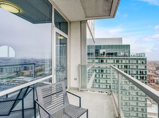 210 E Cermak Rd #1102, Chicago, IL 60616