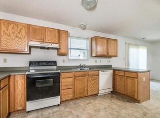 443 Kaylene Dr, Wentzville, MO 63385