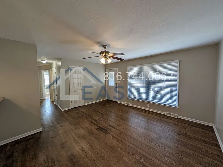 709 SE Green St — Photo 4