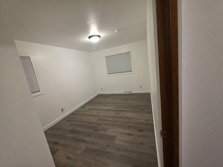 810 Pulley Dr — Photo 10