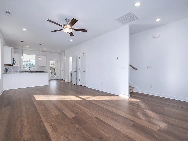 1170 S Dickerson Rd #22 — Photo 3