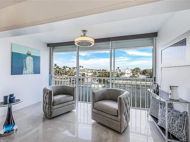 10684 Gulf Shore Dr #302 — Photo 9