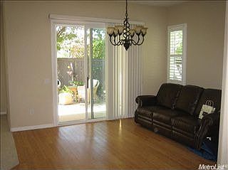 5th image of 9460 Emerald Cove Ln