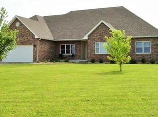 735 NW 81st Rd, Warrensburg, MO 64093