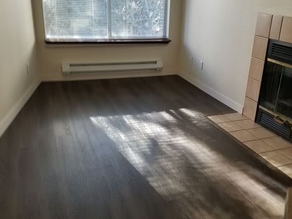 5th image of 2418 NW 57th St #308