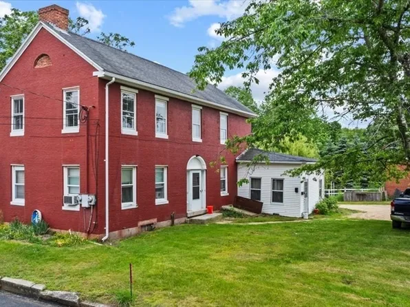 331 N Main St, North Brookfield, MA 01535