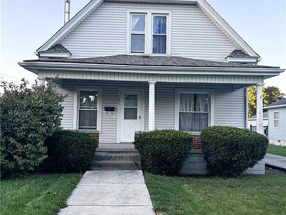 2nd image of 701 Palmwood Ave