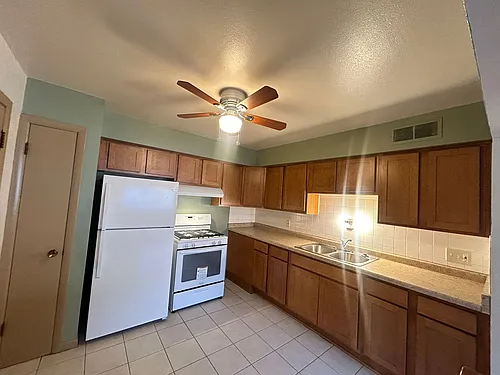 2929 E Adams Ave #7 Photo 1 2929 E Adams Ave #7 Photo 1