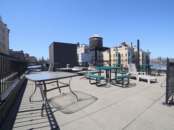 5th image of 304 W 92nd St APT 2F