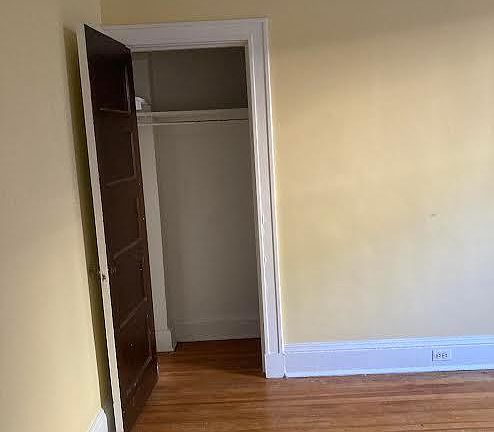 5th image of 2624 Saint Paul St