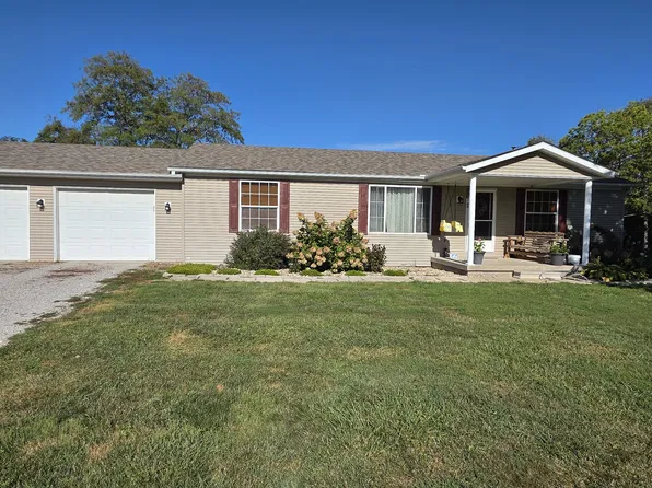 85 N Ayers St, Oakdale, IL 62268