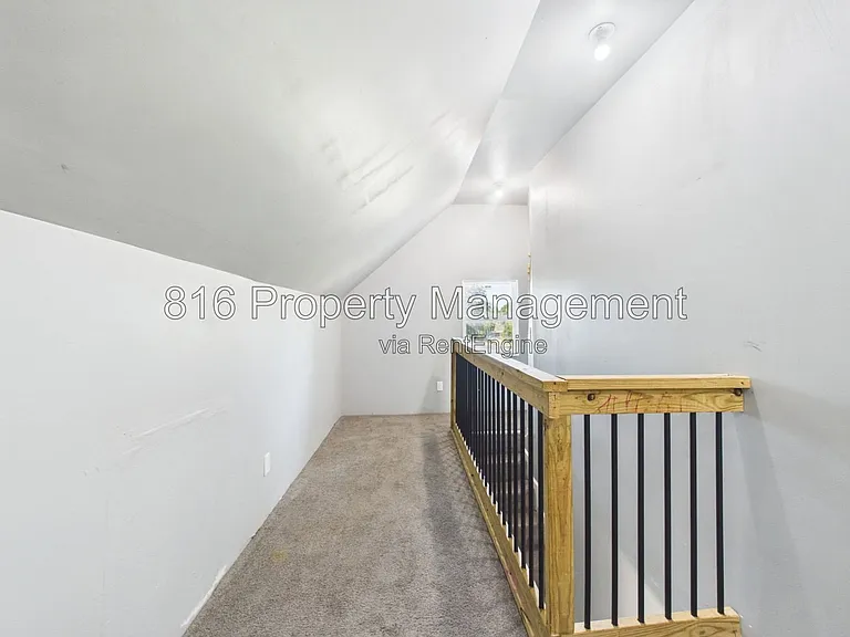 1256 Pennsylvania Ave — Photo 24
