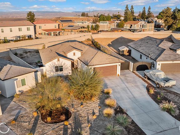 3rd image of 3924 Majorca Ct