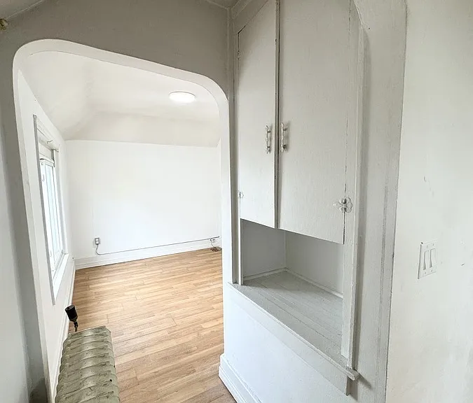 1118 Howard Ave #2 — Photo 7