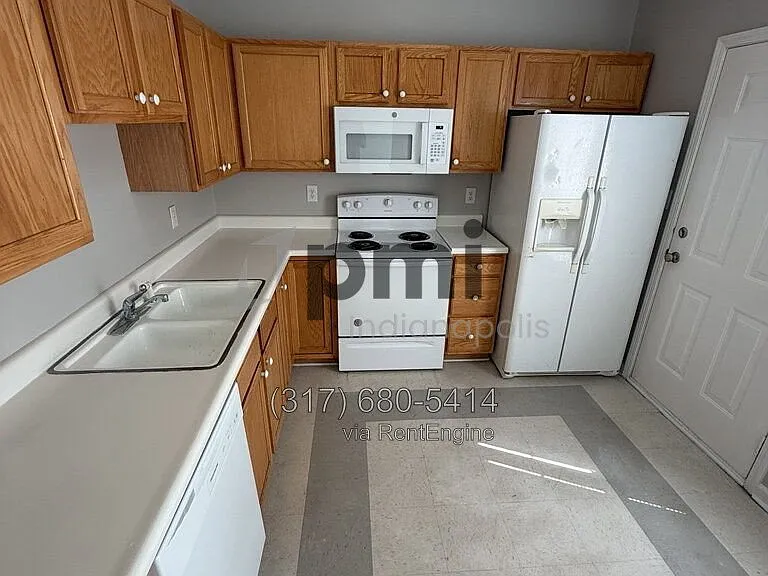 1811 Winfield Park Dr — Photo 6